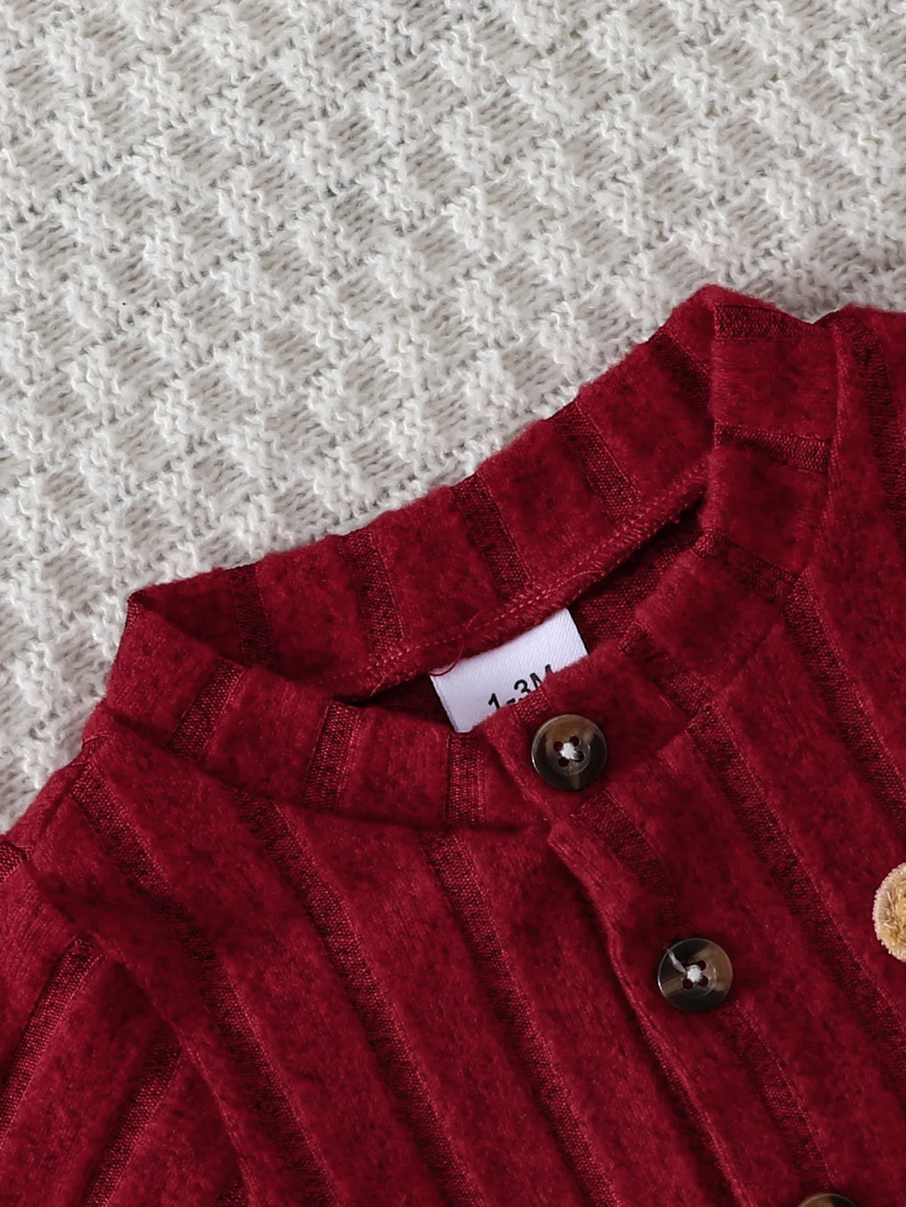 Adorable Bear Onesie for Baby’s Winter Adventures