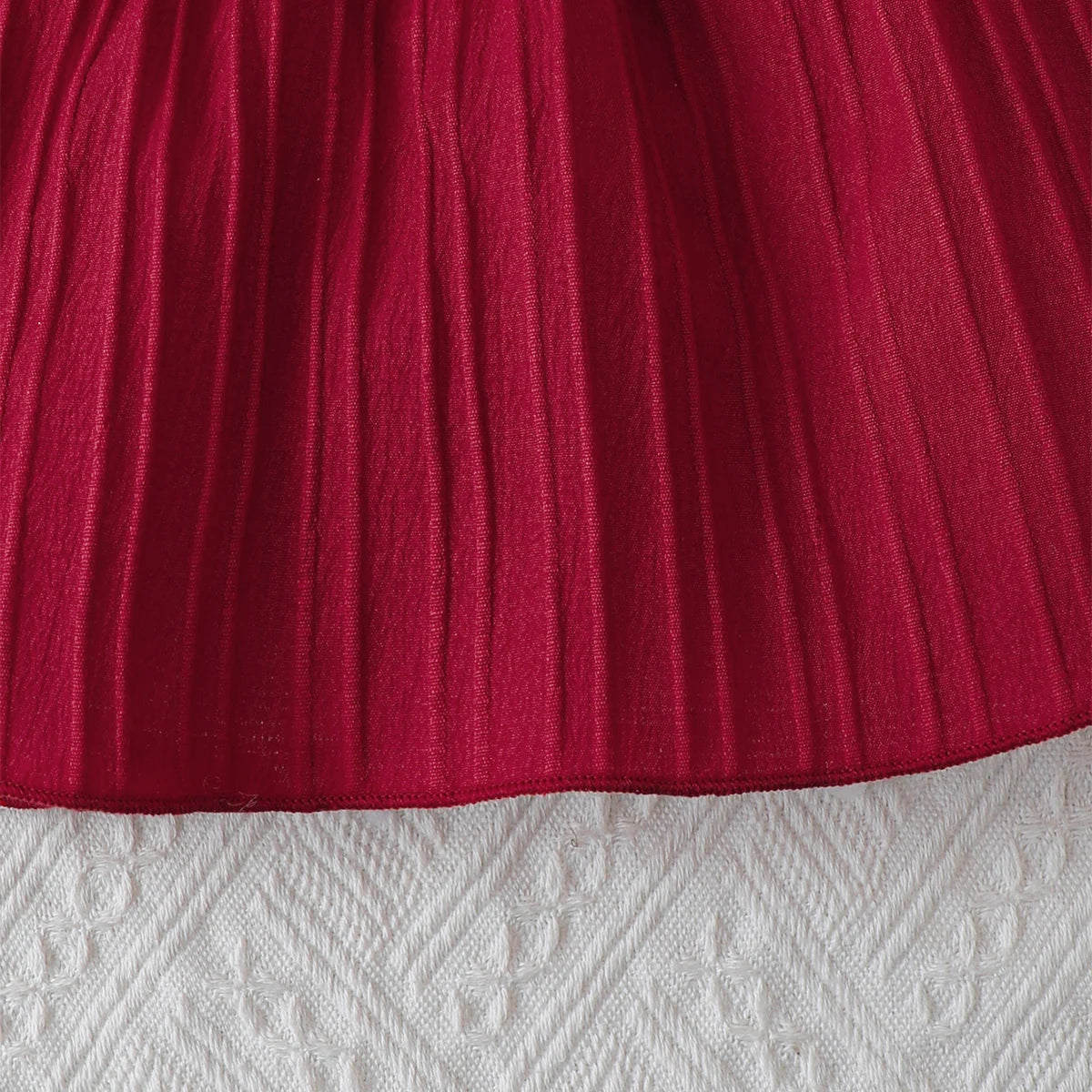 Elegant Sleeveless Ruffle Dress