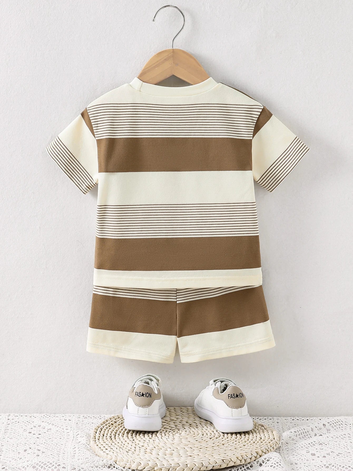 Adorable Bear Summer Outfit for Stylish Little Boys