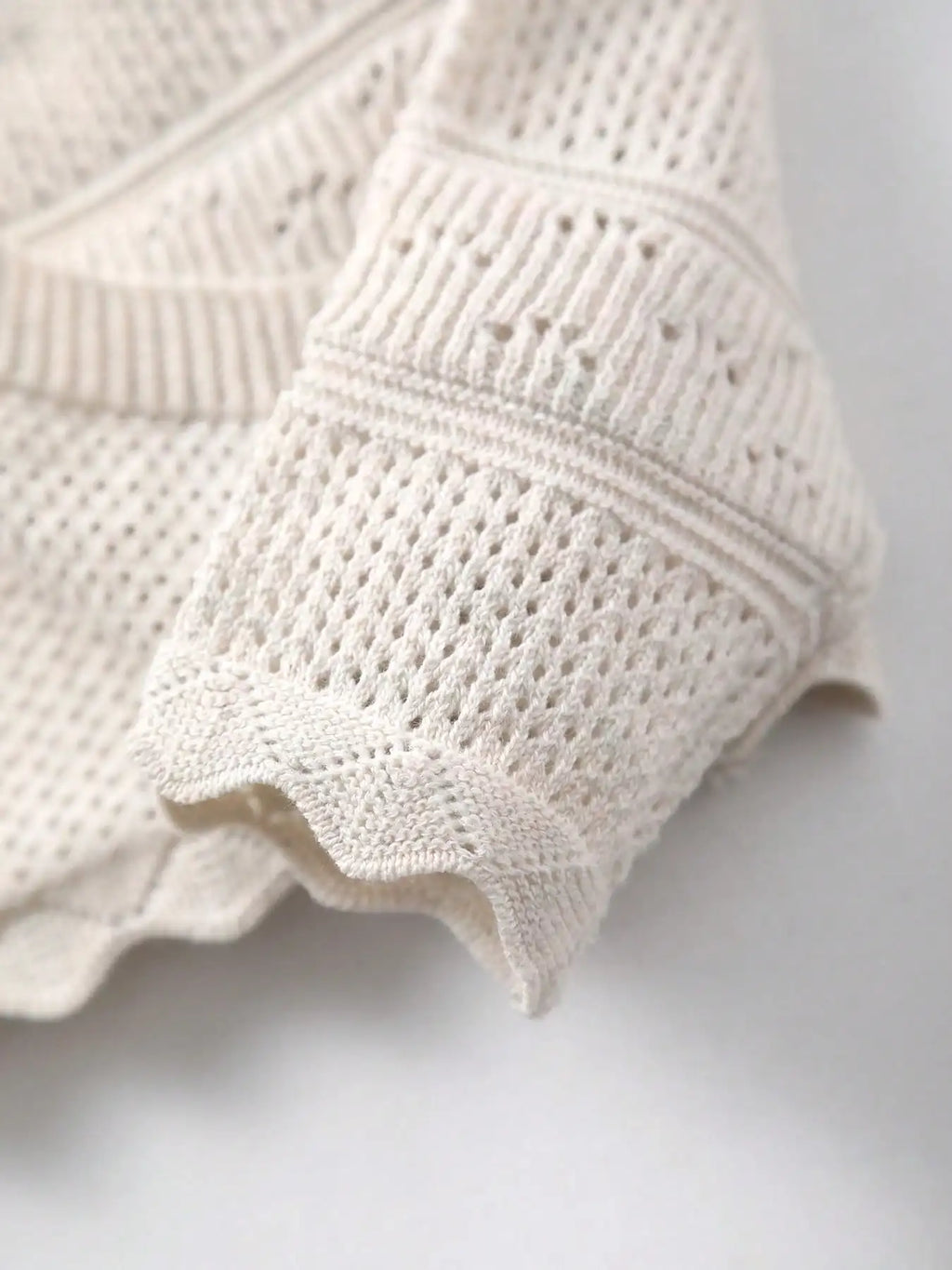 Vintage & Elegant Baby Girl Knit Cardigan